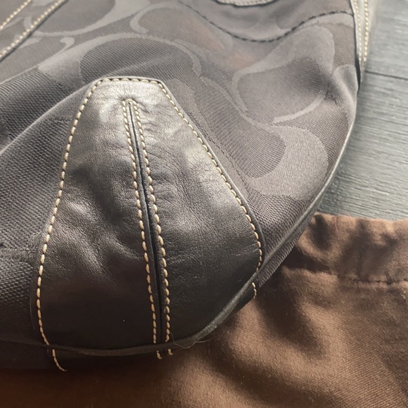 COACH black shoulder bag - Picture 4 of 6